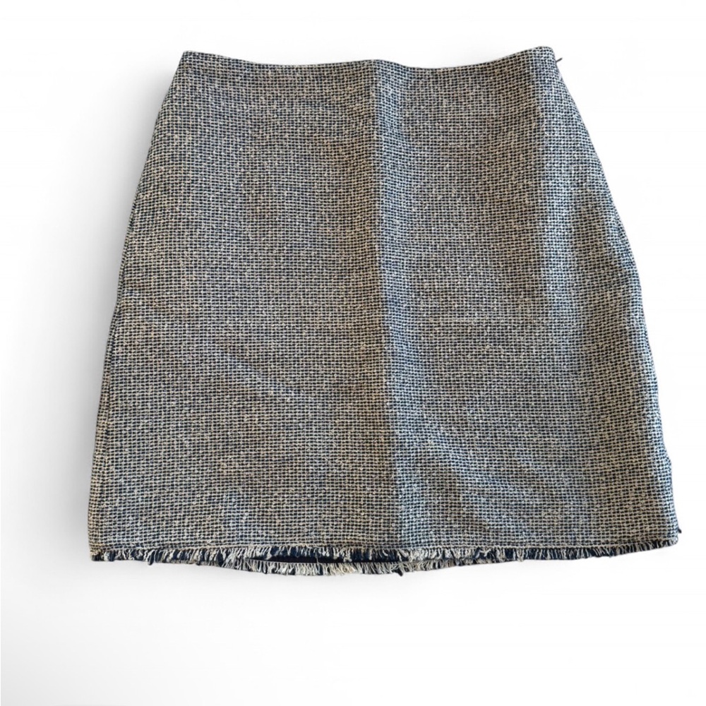 Banana Republic Tweed Skirt Navy White 2 Frayed Edges Metallic Threads Preppy